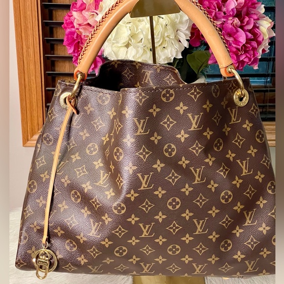 HOLD🔥Authentic LOUIS VUITTON Monogram Artsy MM Bag - Picture 16 of 16